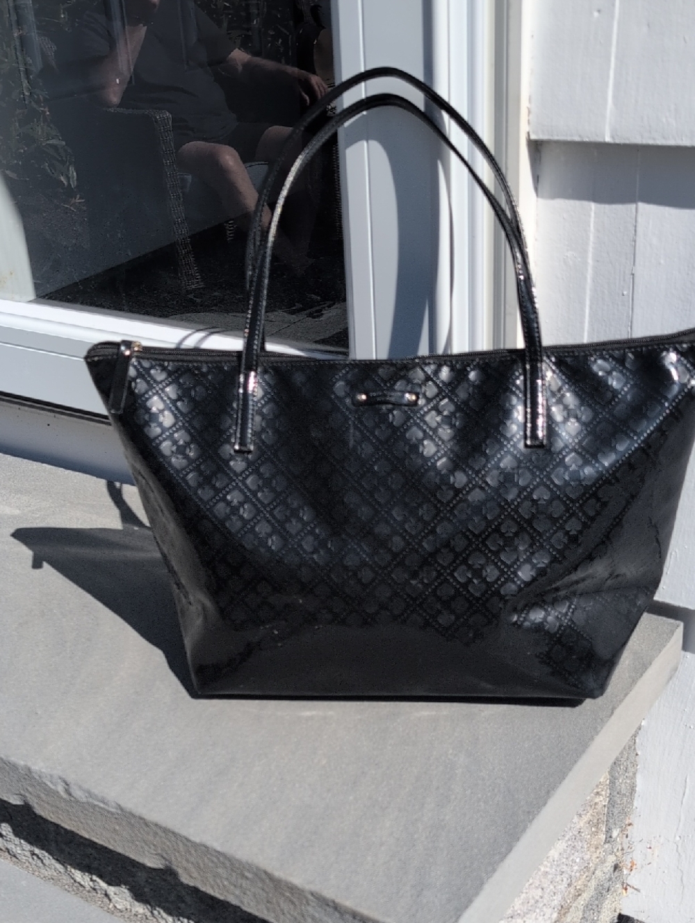 Kate Spade Large Vegan Black Zip Tote